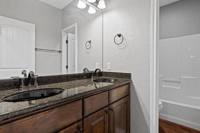 124 Lakeway, Longview, TX 75604