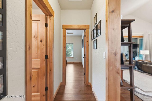 966 E Hurricane DR, Hayden, ID 83835