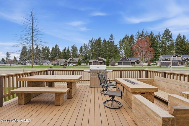 966 E Hurricane DR, Hayden, ID 83835