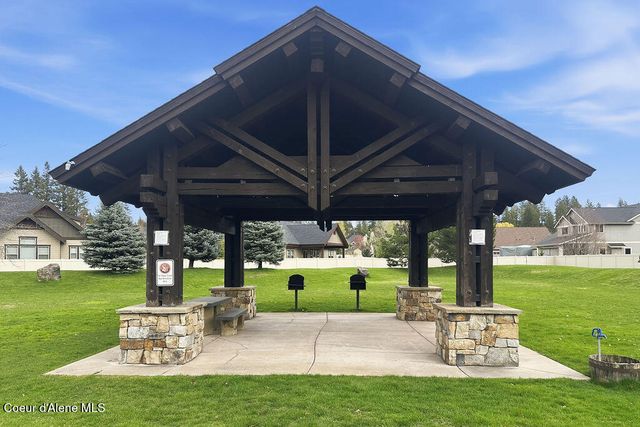 966 E Hurricane DR, Hayden, ID 83835