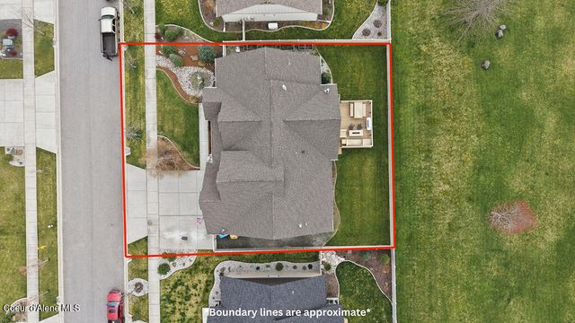 966 E Hurricane DR, Hayden, ID 83835