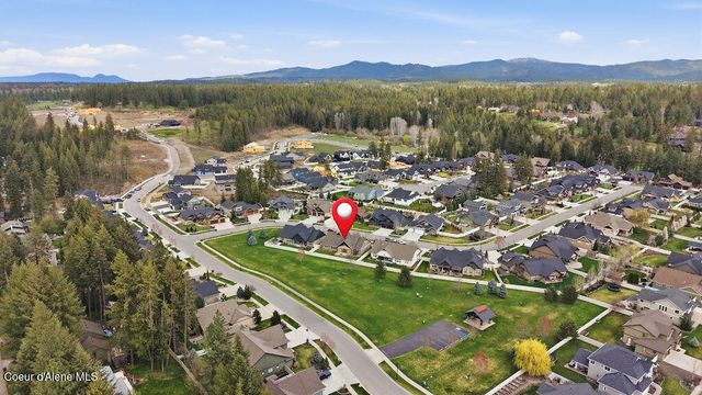 966 E Hurricane DR, Hayden, ID 83835
