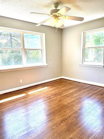 8604 Redbud Avenue, Richmond Heights, MO 63117