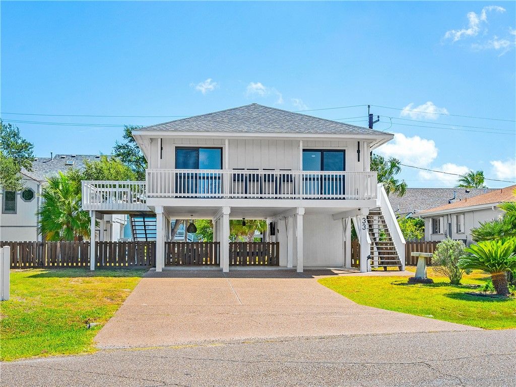 33 Lauderdale Dr, Rockport, TX 78382 — exterior
