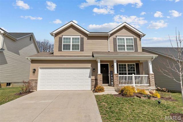 757 Fox Creek Drive, Fenton, MO 63026