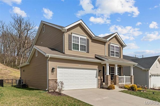 757 Fox Creek Drive, Fenton, MO 63026