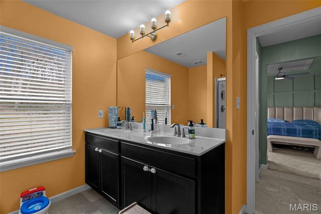 757 Fox Creek Drive, Fenton, MO 63026