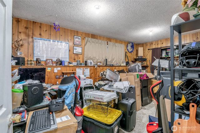 707 Alvord Avenue N, Kent, WA 98031