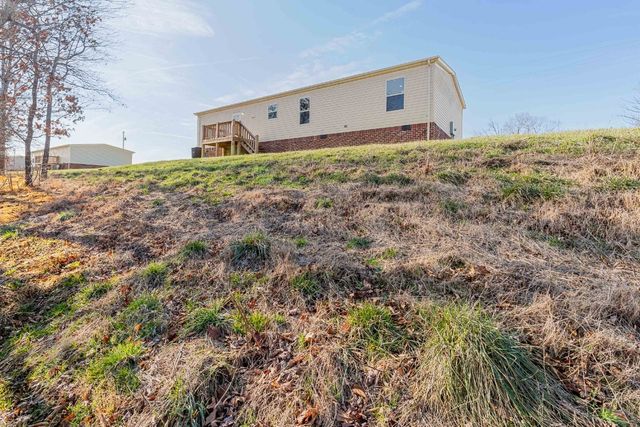 9436 Sunrise rd, Red Boiling Springs, TN 37150