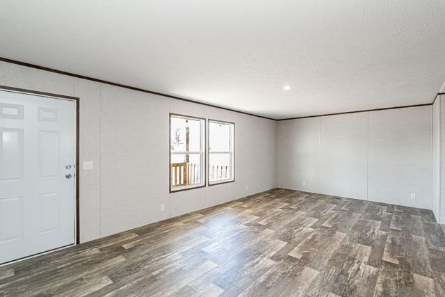 9436 Sunrise rd, Red Boiling Springs, TN 37150