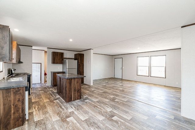 9436 Sunrise rd, Red Boiling Springs, TN 37150