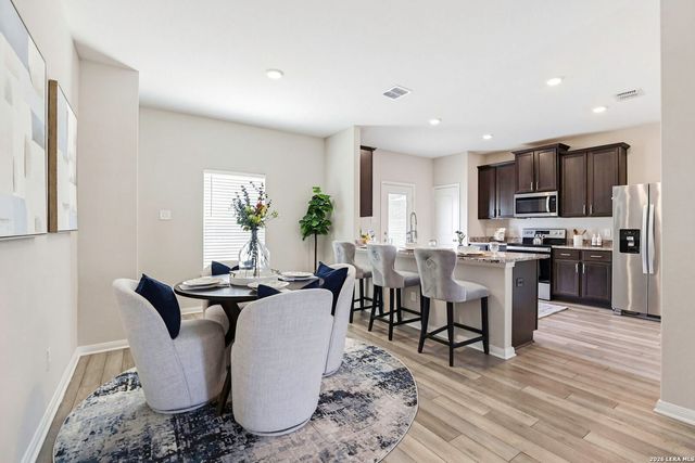 8106 Bending Tree, San Antonio, TX 78254