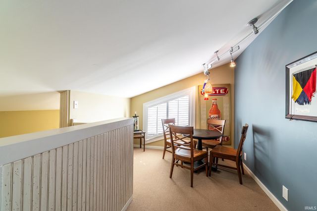 11425 N Cedar Point High Road, Syracuse, IN 46567