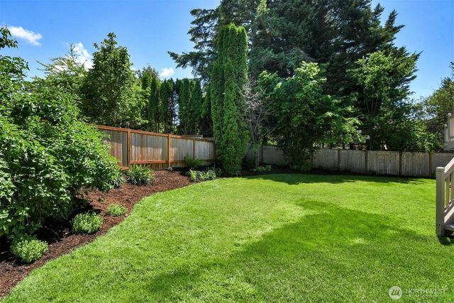 6530 W Mercer Way, Mercer Island, WA 98040