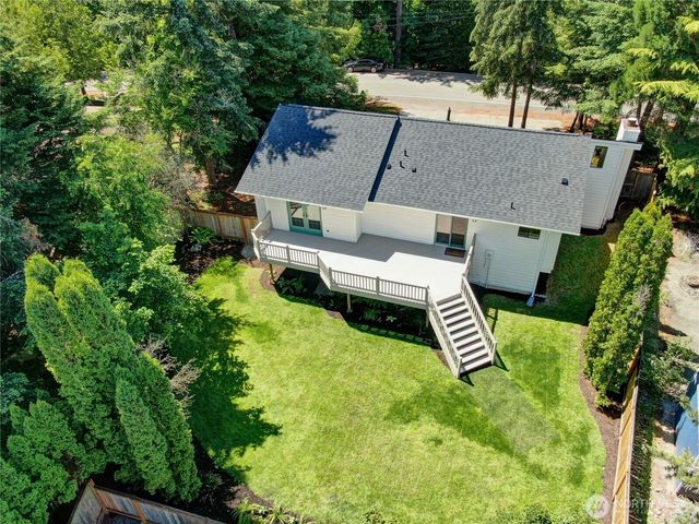 6530 W Mercer Way, Mercer Island, WA 98040