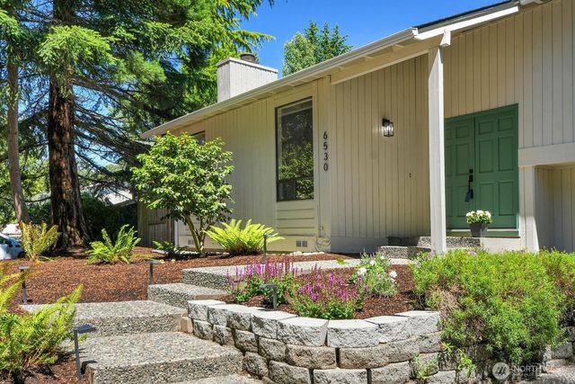 6530 W Mercer Way, Mercer Island, WA 98040
