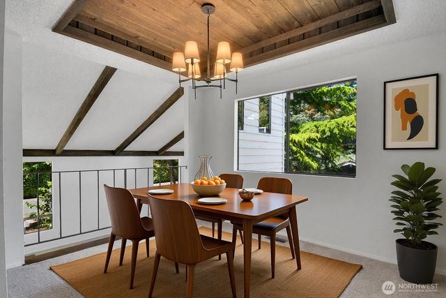 6530 W Mercer Way, Mercer Island, WA 98040