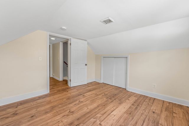 83 Mansfield Ave, Norton, MA 02766