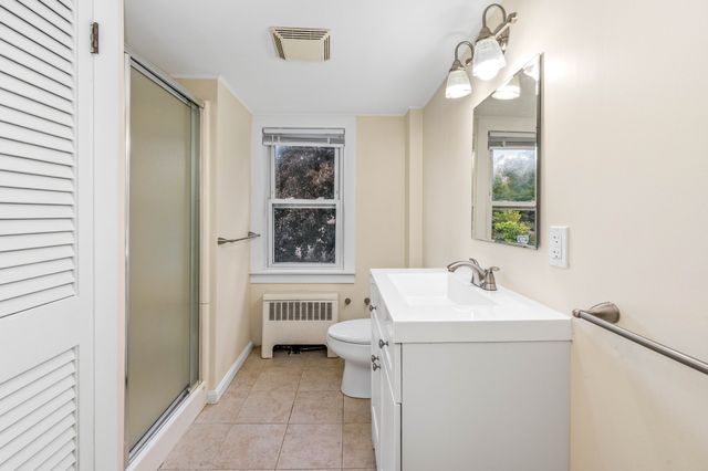 83 Mansfield Ave, Norton, MA 02766