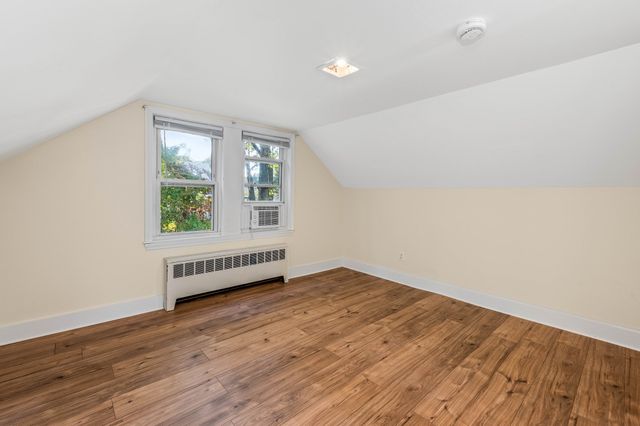 83 Mansfield Ave, Norton, MA 02766