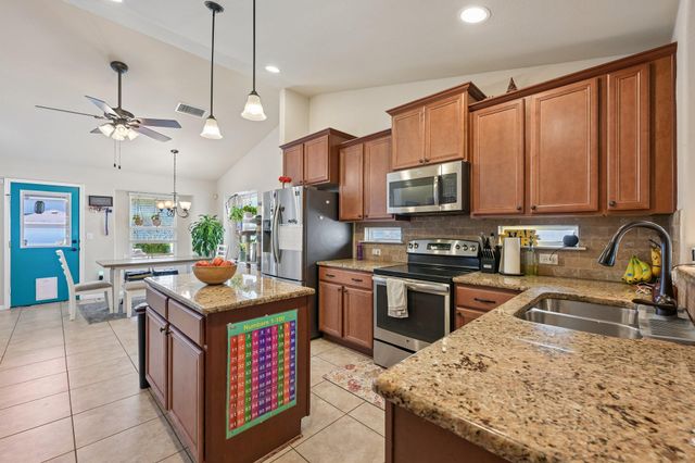 18333 Tallgrass Prairie DR, Pflugerville, TX 78660