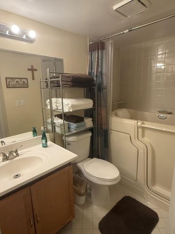216 Par Drive, Royal Palm Beach, FL 33411