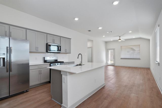 128 Scarborough WAY, San Marcos, TX 78666