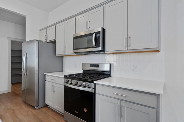 128 Scarborough WAY, San Marcos, TX 78666