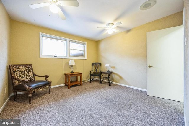 1 N VALLEY AVE, Vineland, NJ 08360