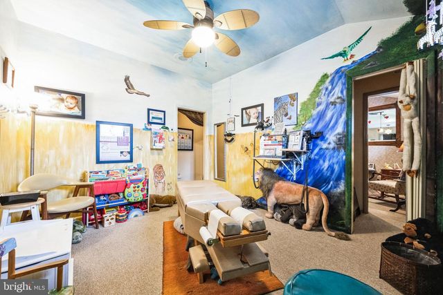 1 N VALLEY AVE, Vineland, NJ 08360