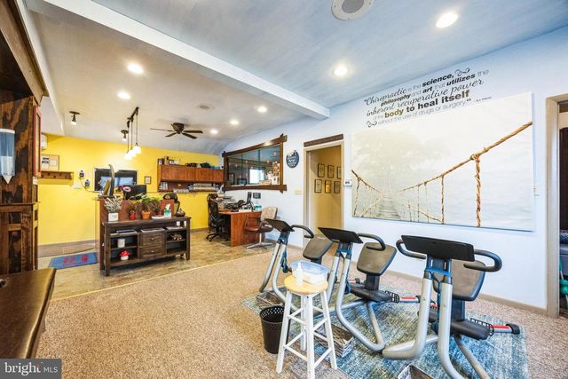 1 N VALLEY AVE, Vineland, NJ 08360