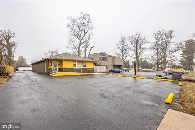 1 N VALLEY AVE, Vineland, NJ 08360