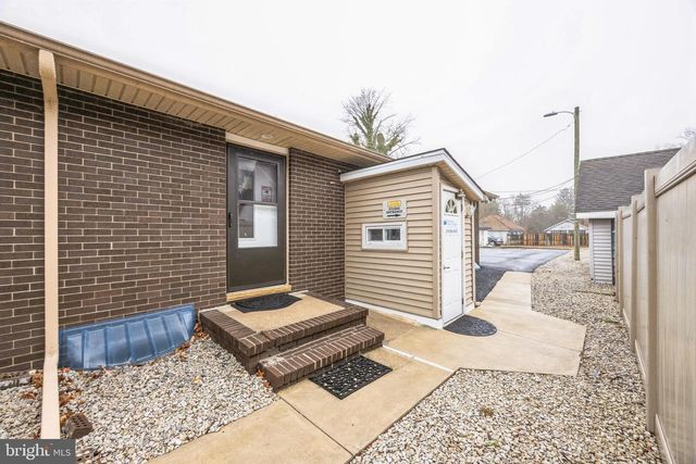 1 N VALLEY AVE, Vineland, NJ 08360