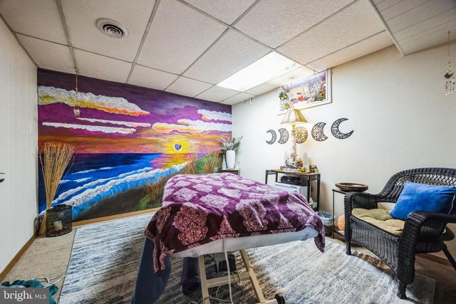 1 N VALLEY AVE, Vineland, NJ 08360
