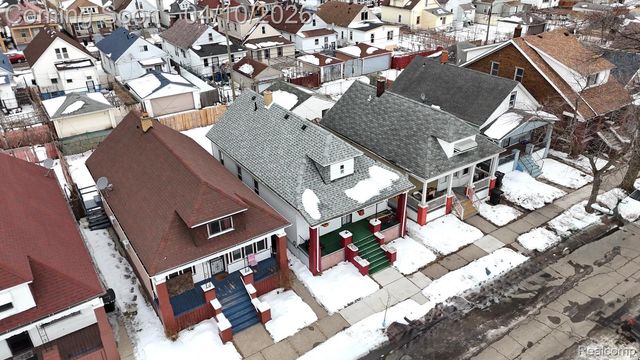 12624 Charest Street, Detroit, MI 48212