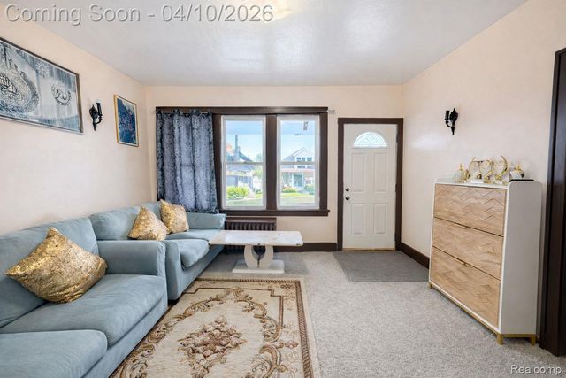 12624 Charest Street, Detroit, MI 48212