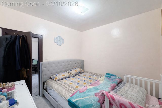 12624 Charest Street, Detroit, MI 48212