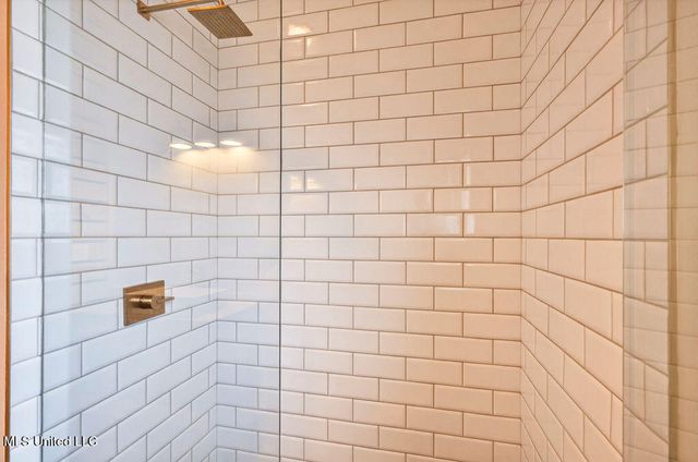 326 Carroll Avenue, Bay Saint Louis, MS 39520