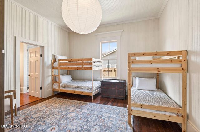 326 Carroll Avenue, Bay Saint Louis, MS 39520