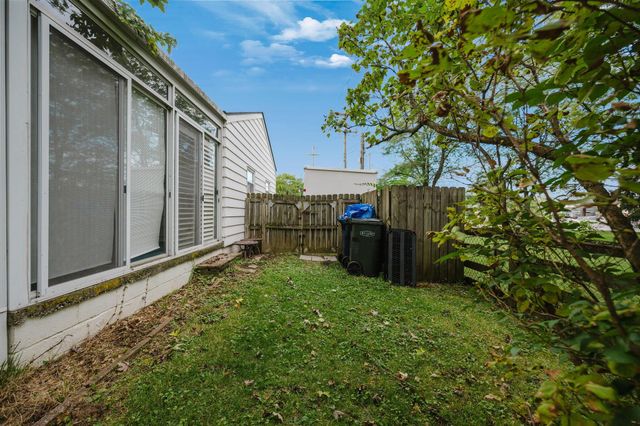 4651 Cemetery Road, Hilliard, OH 43026