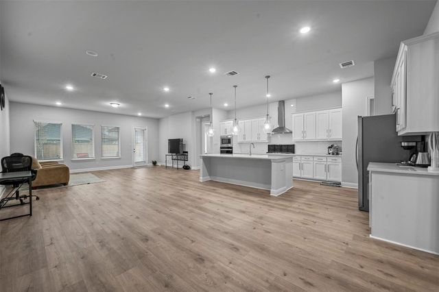 2210 Balboa Drive, Rowlett, TX 75088
