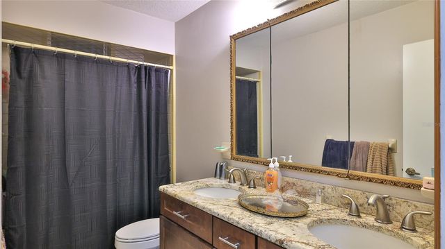 1602 S RIVERSIDE DRIVE, Edgewater, FL 32132