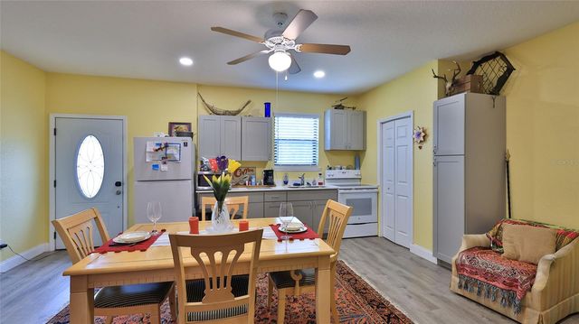 1602 S RIVERSIDE DRIVE, Edgewater, FL 32132