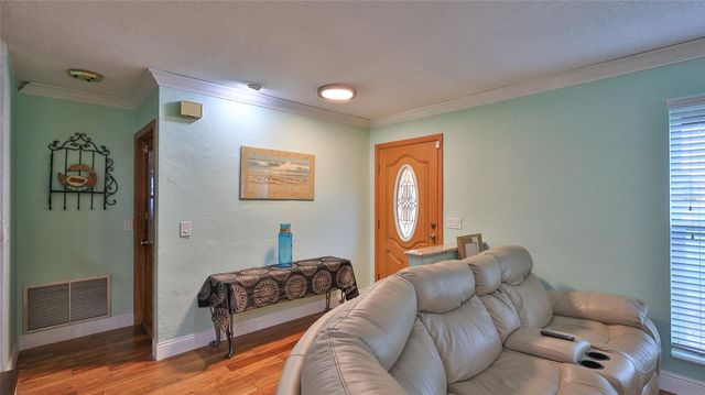 1602 S RIVERSIDE DRIVE, Edgewater, FL 32132