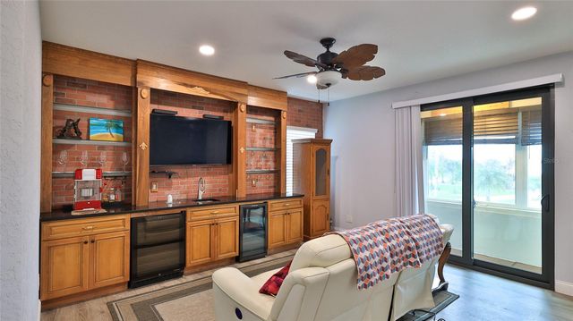 1602 S RIVERSIDE DRIVE, Edgewater, FL 32132