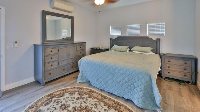 1602 S RIVERSIDE DRIVE, Edgewater, FL 32132