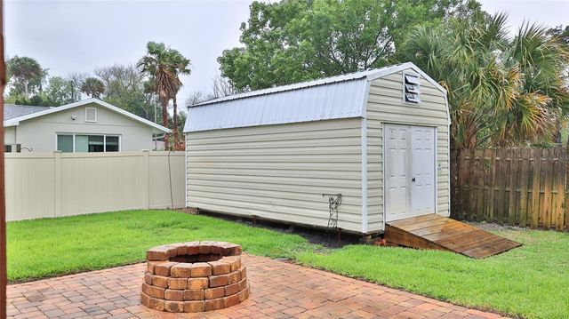 1602 S RIVERSIDE DRIVE, Edgewater, FL 32132