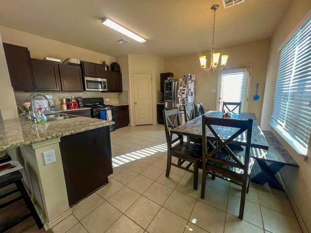 104 Blair CT, San Marcos, TX 78666