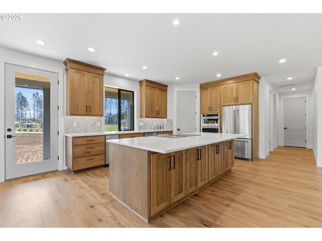 26122 Se 452ND Ave, Sandy, OR 97055