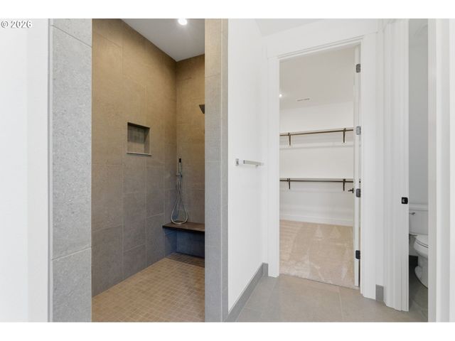 26122 Se 452ND Ave, Sandy, OR 97055